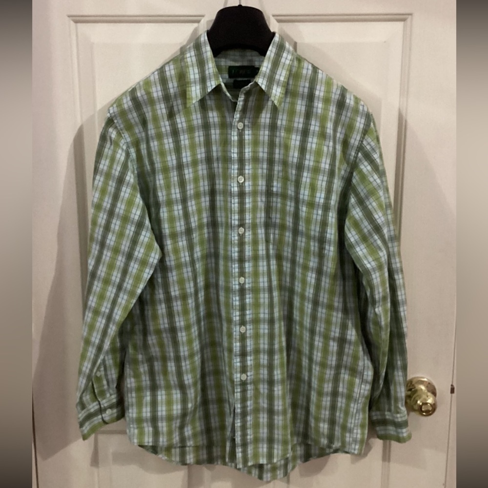 Vintage J. Crew Men’s Medium Oarsmen Green Plaid Button Down